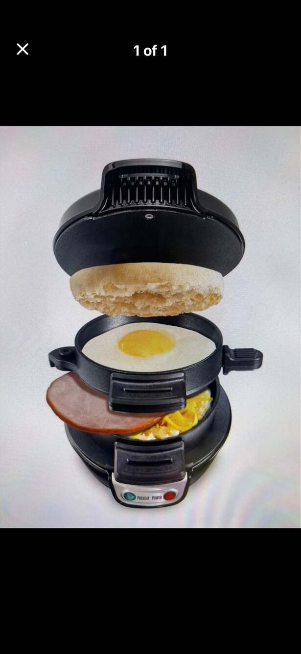 Hamilton Beach 25476 Breakfast Electric Sandwich Maker, Red